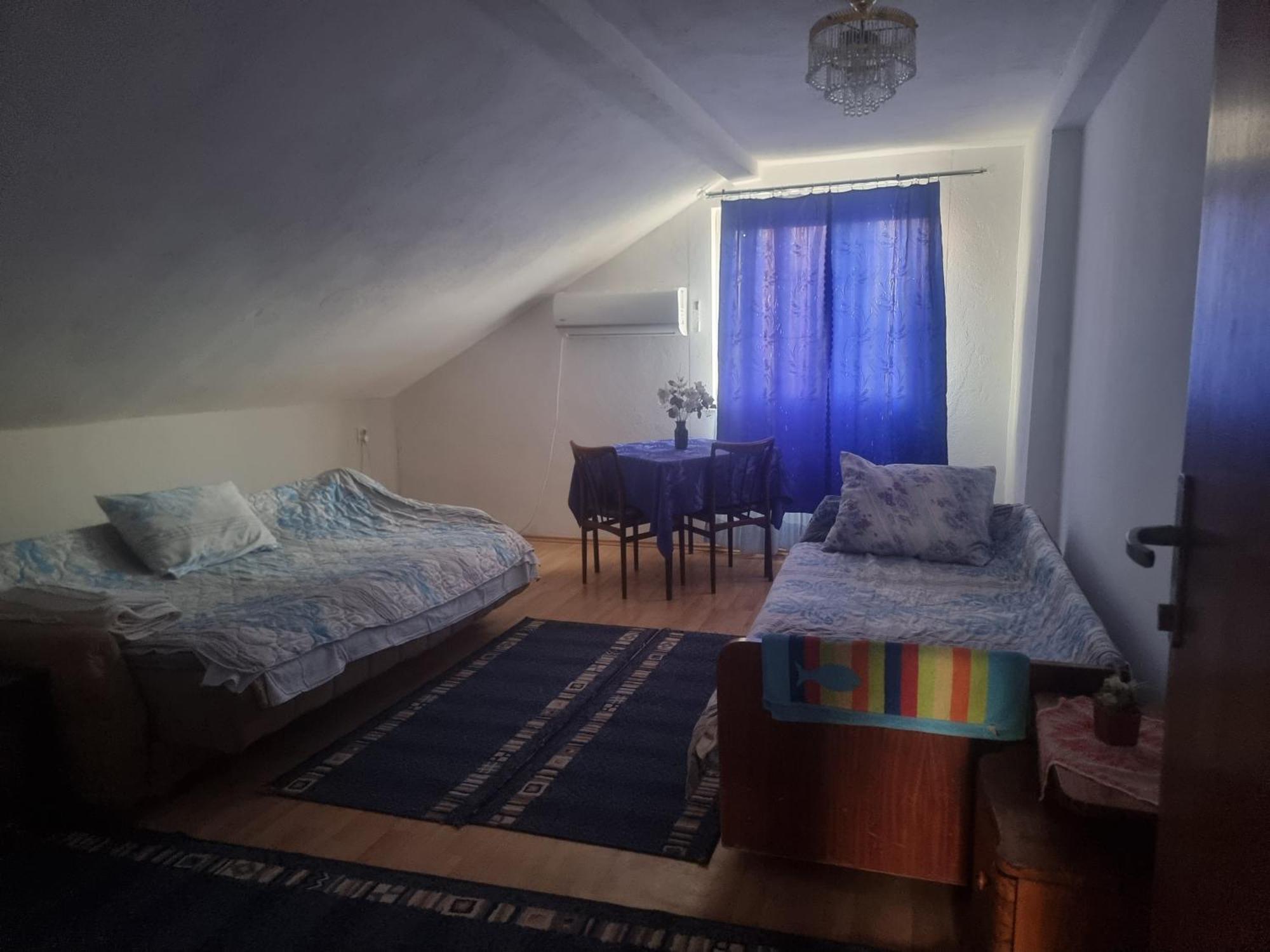 Guesthouse Sobi-Rooms Gradsko Екстер'єр фото